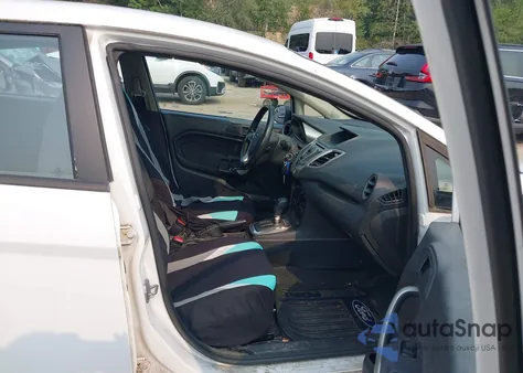 2013 Ford Fiesta Se из США, поврежденный, VIN 3FADP4EJ5DM150409